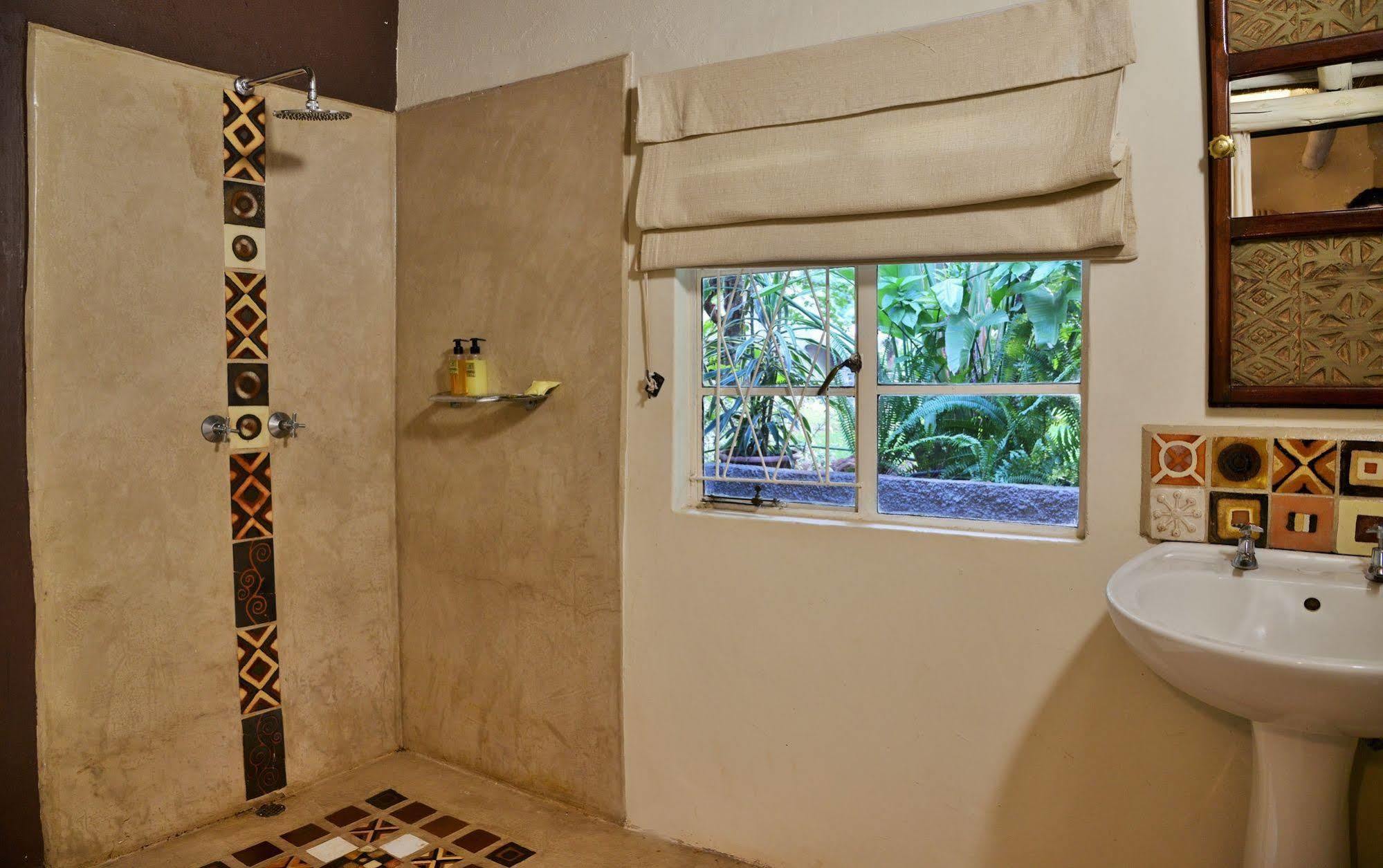 מפלי ויקטוריה Bayete Guest Lodge מראה חיצוני תמונה