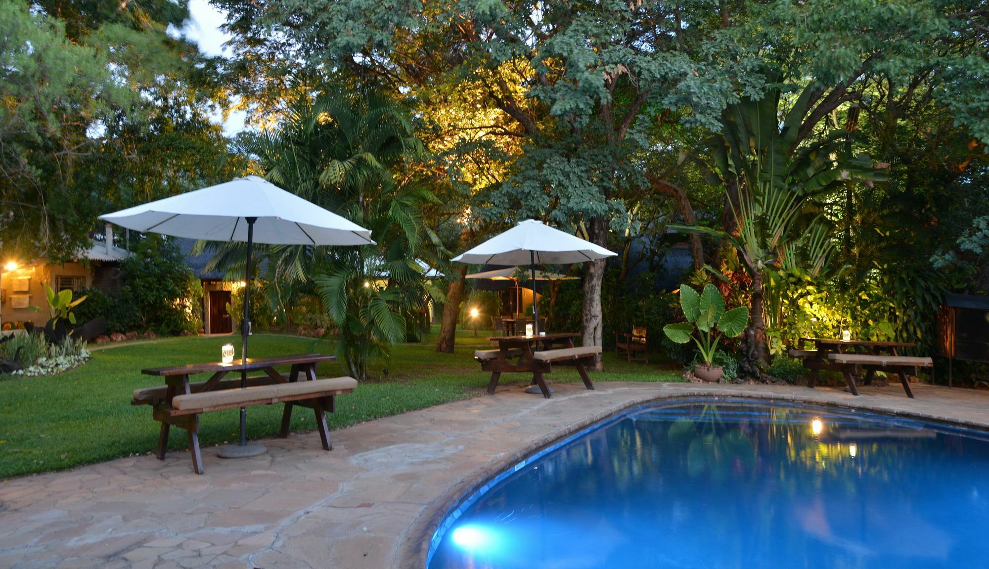 מפלי ויקטוריה Bayete Guest Lodge מראה חיצוני תמונה